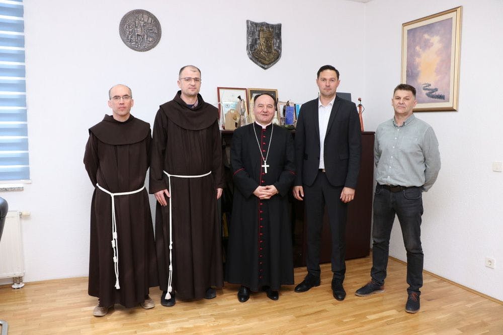 Mons. Petar Palić posjetio Općinu Tomislavgrad